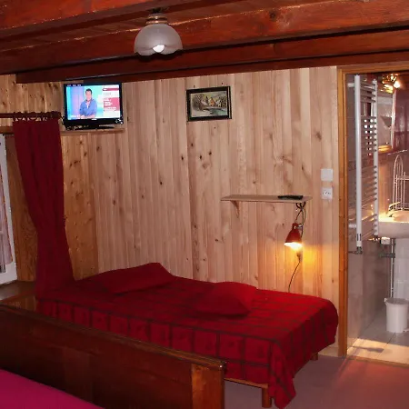 Alojamento de Acomodação e Pequeno-almoço Chambres D'hotes Ferme Le Scarupt La Margottelle Fraize