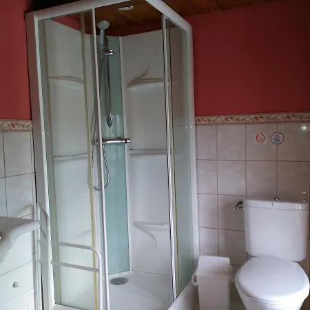 Chambres D'hotes Ferme Le Scarupt La Margottelle Alojamento de Acomodação e Pequeno-almoço Fraize