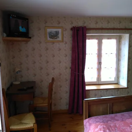 Chambres D'hotes Ferme Le Scarupt La Margottelle Alojamento de Acomodação e Pequeno-almoço