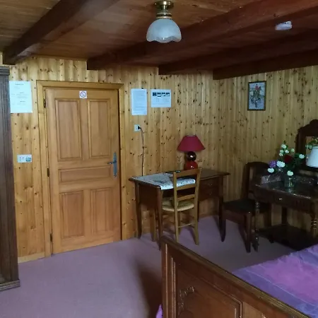 Alojamento de Acomodação e Pequeno-almoço Chambres D'hotes Ferme Le Scarupt La Margottelle